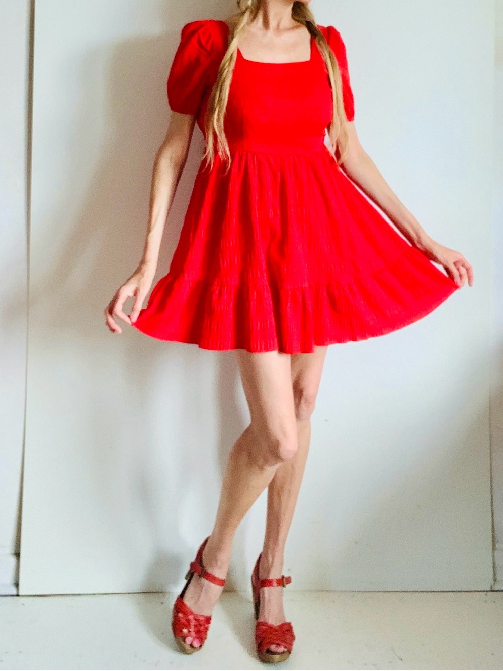 Sweet little open back red summer dress❤️❤️Vibrant very pretty, soft and comfy❤️